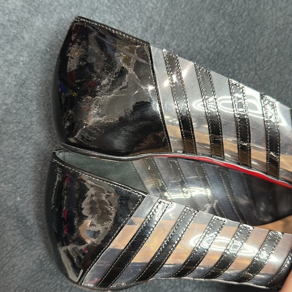 CHRISTIAN LOUBOUTIN PVC Specchio Black patent Leather and Clear stripes - Picture 4 of 7